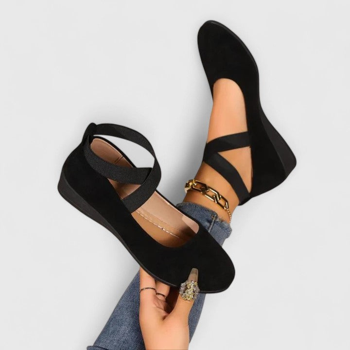 Alora Balance Flat