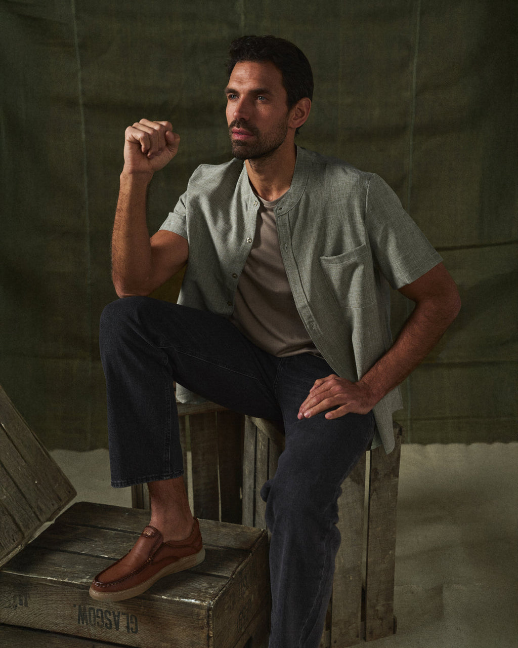 Sorrel Mandarin Cotton-Linen Shirt