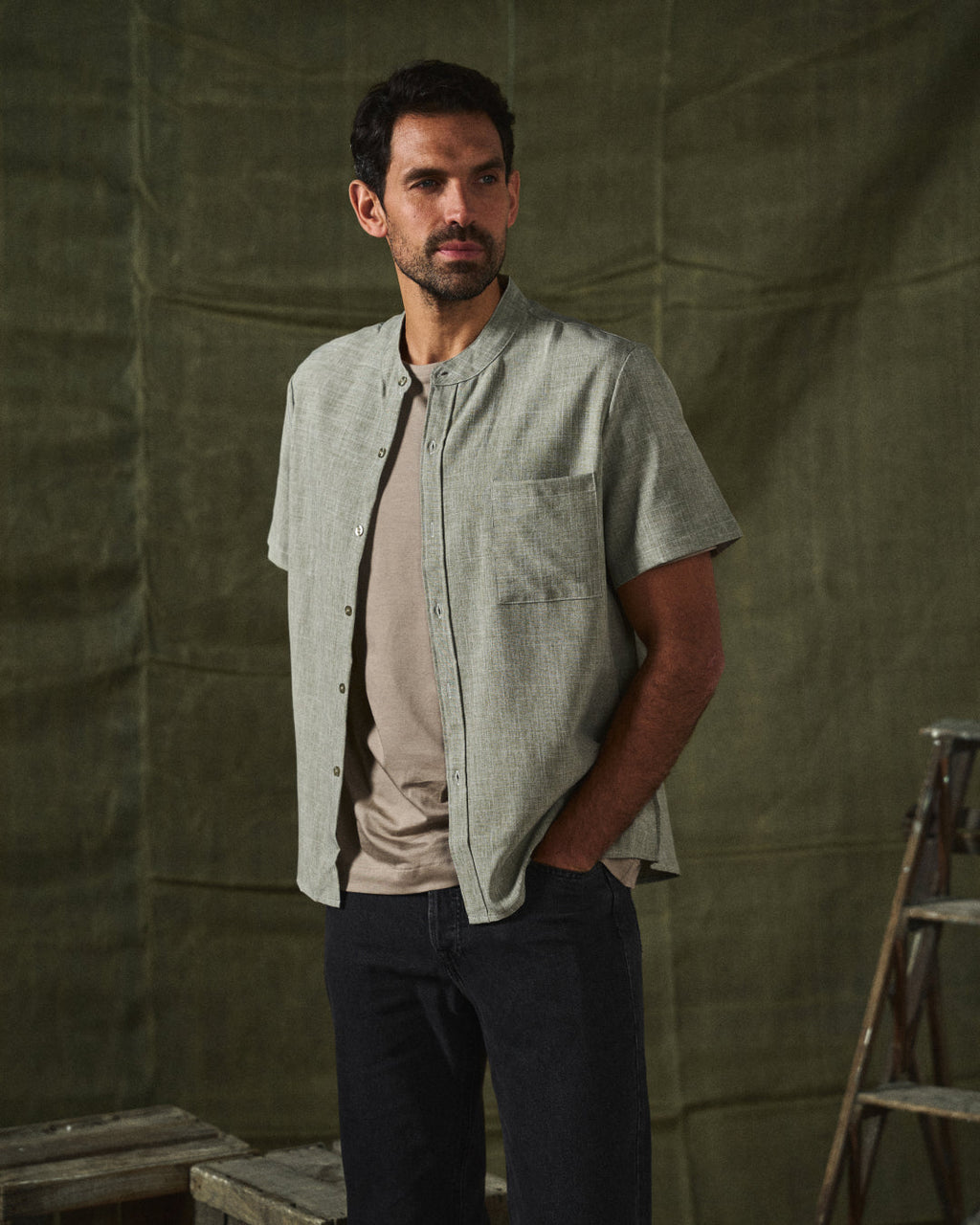 Sorrel Mandarin Cotton-Linen Shirt