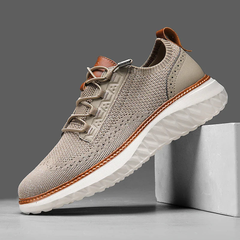 Maverick Flyknit Sneaker