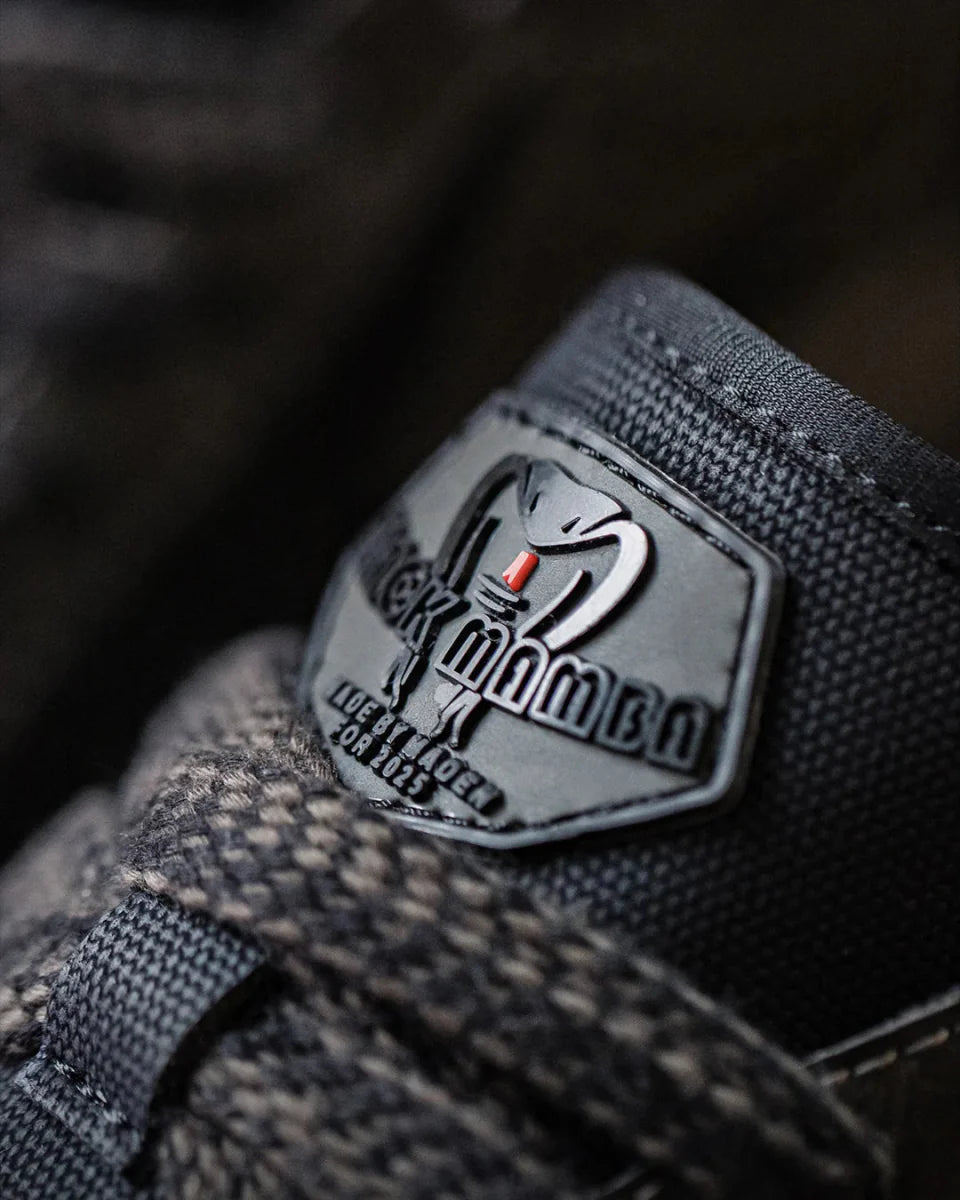 Plissken Low-Top Sneaker