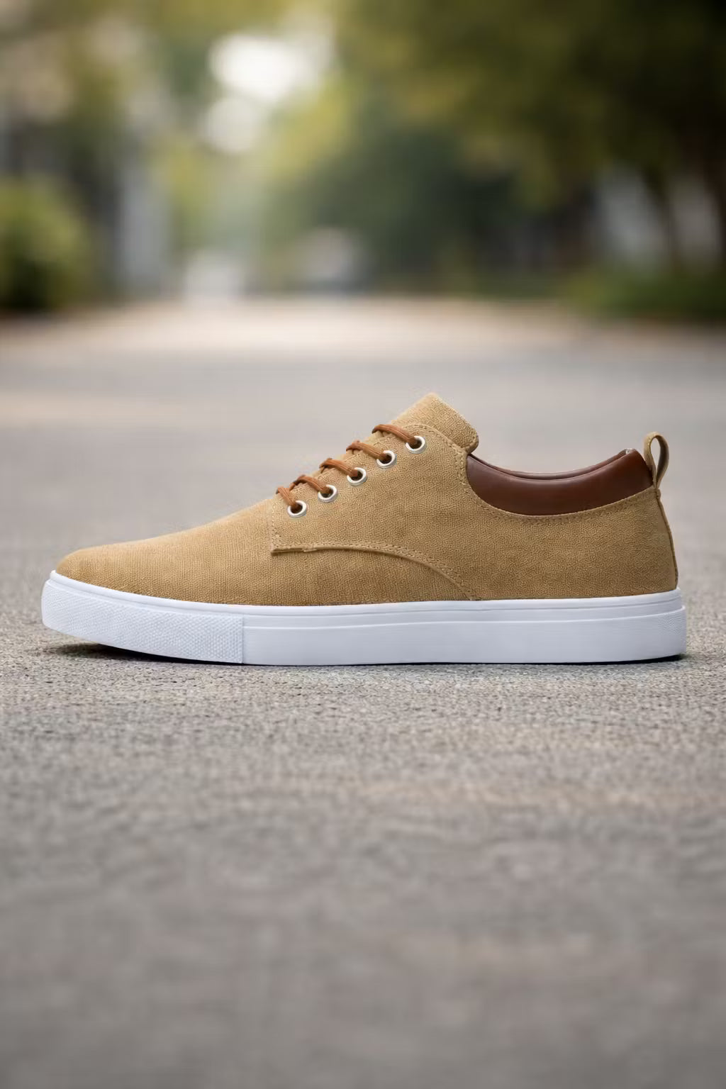 Rotorua Canvas Low-Top Sneakers